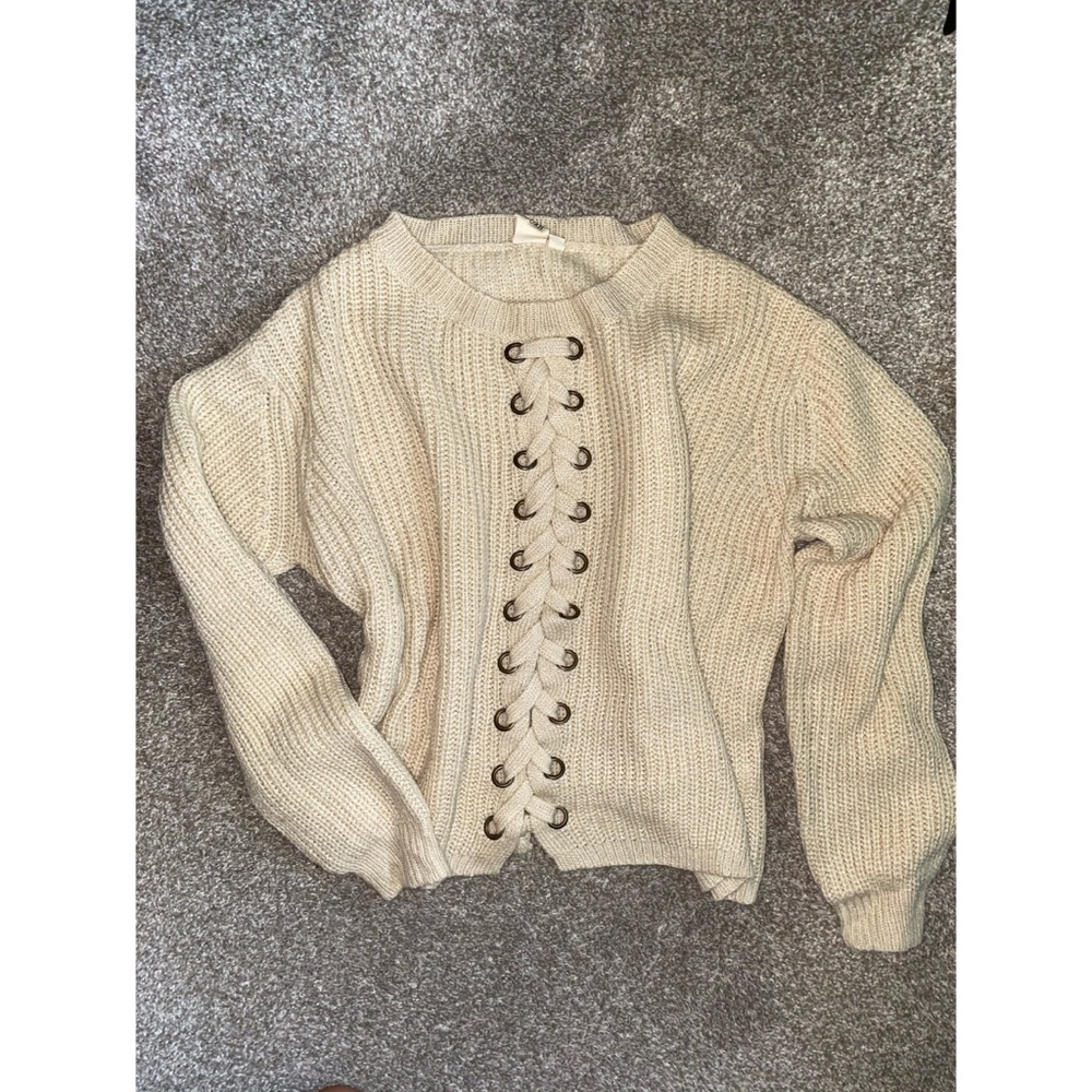 Sweater - Picture 2 of 4
